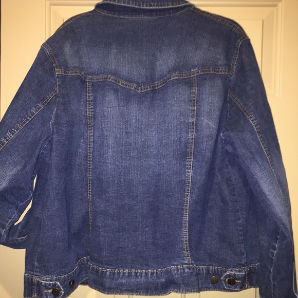 Jean Jacket - Picture 2 of 8